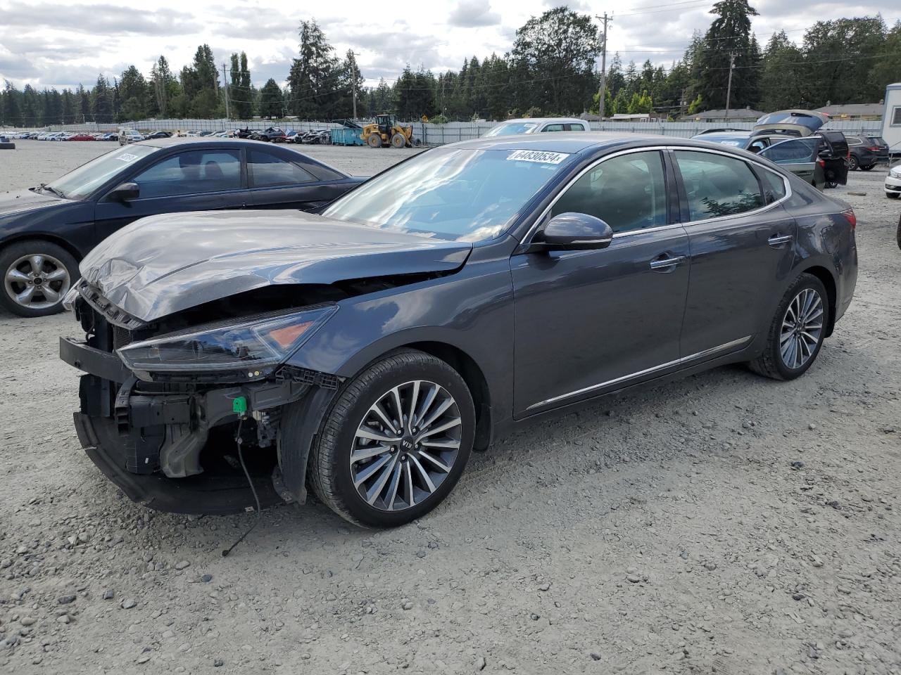 2017 Kia Cadenza Premium VIN: KNALB4J10H5036501 Lot: 64830534