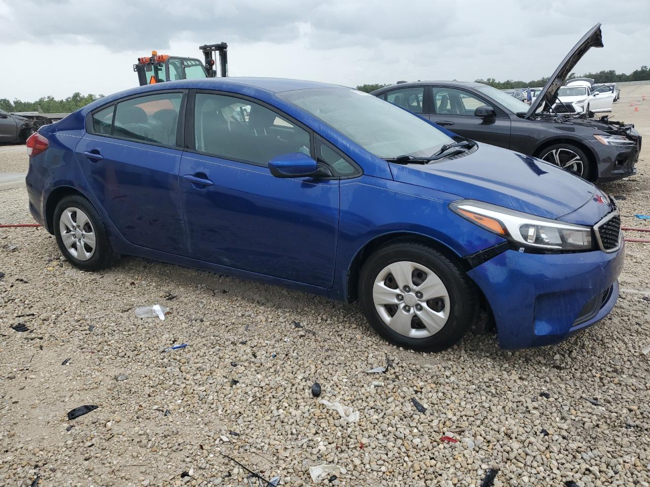 2017 Kia Forte Lx VIN: 3KPFK4A72HE140724 Lot: 62489414