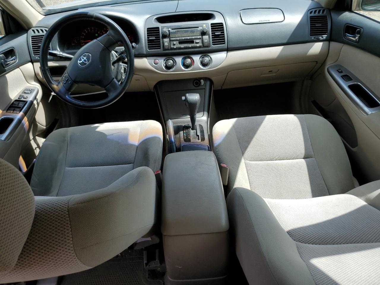 2005 Toyota Camry Le VIN: 4T1BE32K55U541437 Lot: 63906874