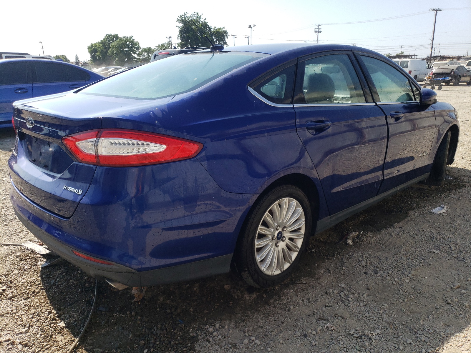 2015 Ford Fusion S Hybrid vin: 3FA6P0UU2FR229619