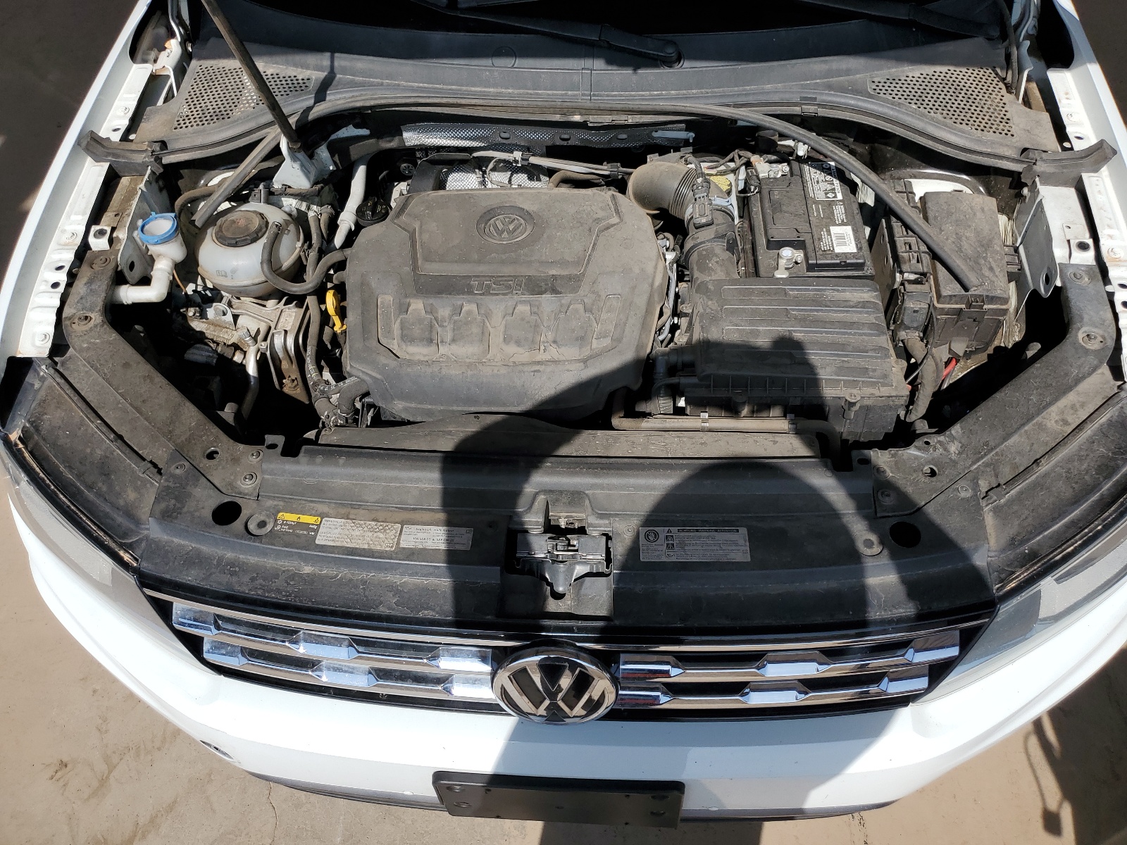 2018 Volkswagen Tiguan S vin: 3VV0B7AX9JM076489