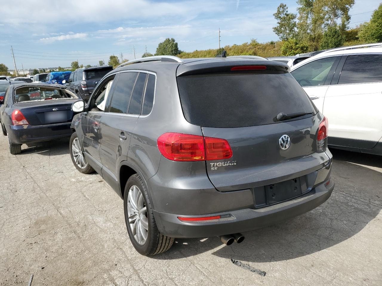 2016 Volkswagen Tiguan S VIN: WVGBV7AXXGW573957 Lot: 72573223