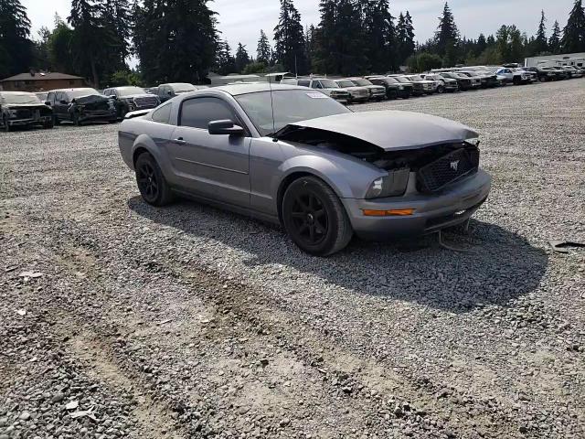 2006 Ford Mustang VIN: 1ZVFT80N865200581 Lot: 63222094