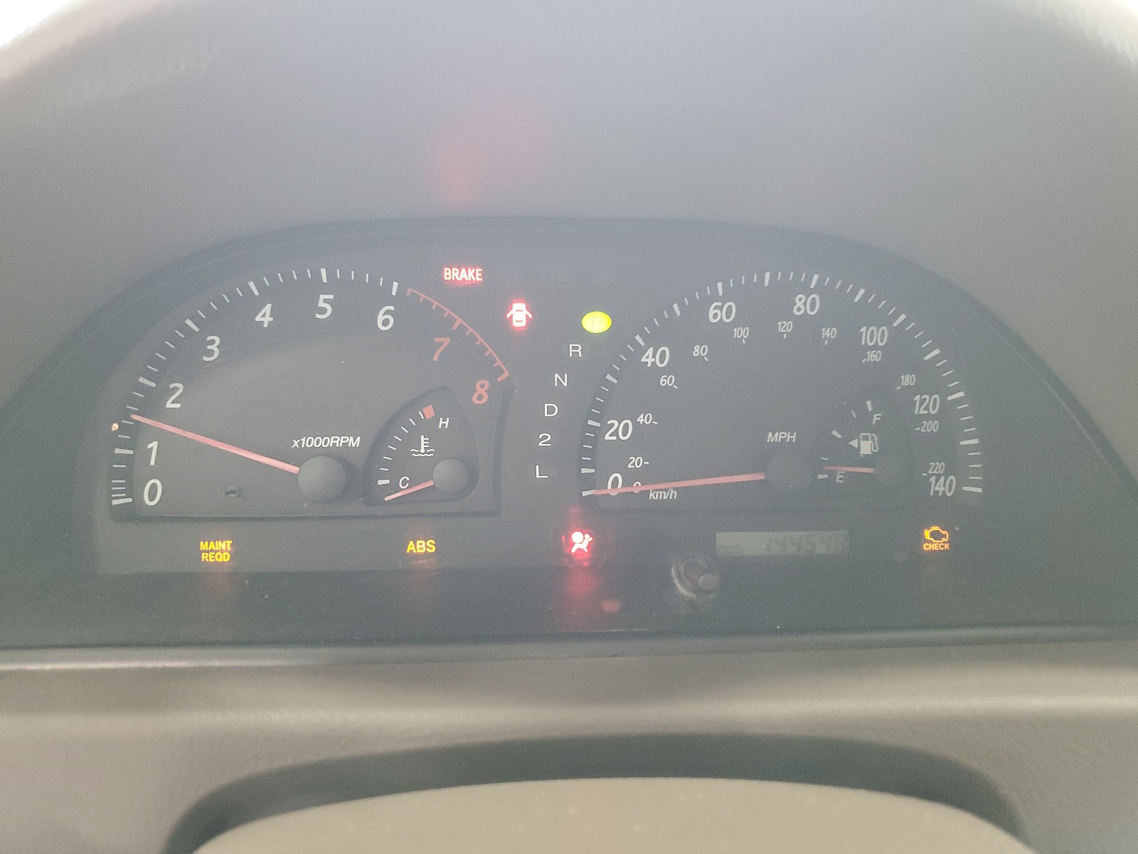 4T1BE32KX4U802334 2004 Toyota Camry Le