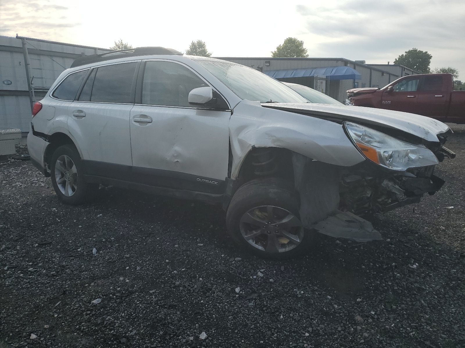 2013 Subaru Outback 2.5I Limited vin: 4S4BRBPCXD3315768