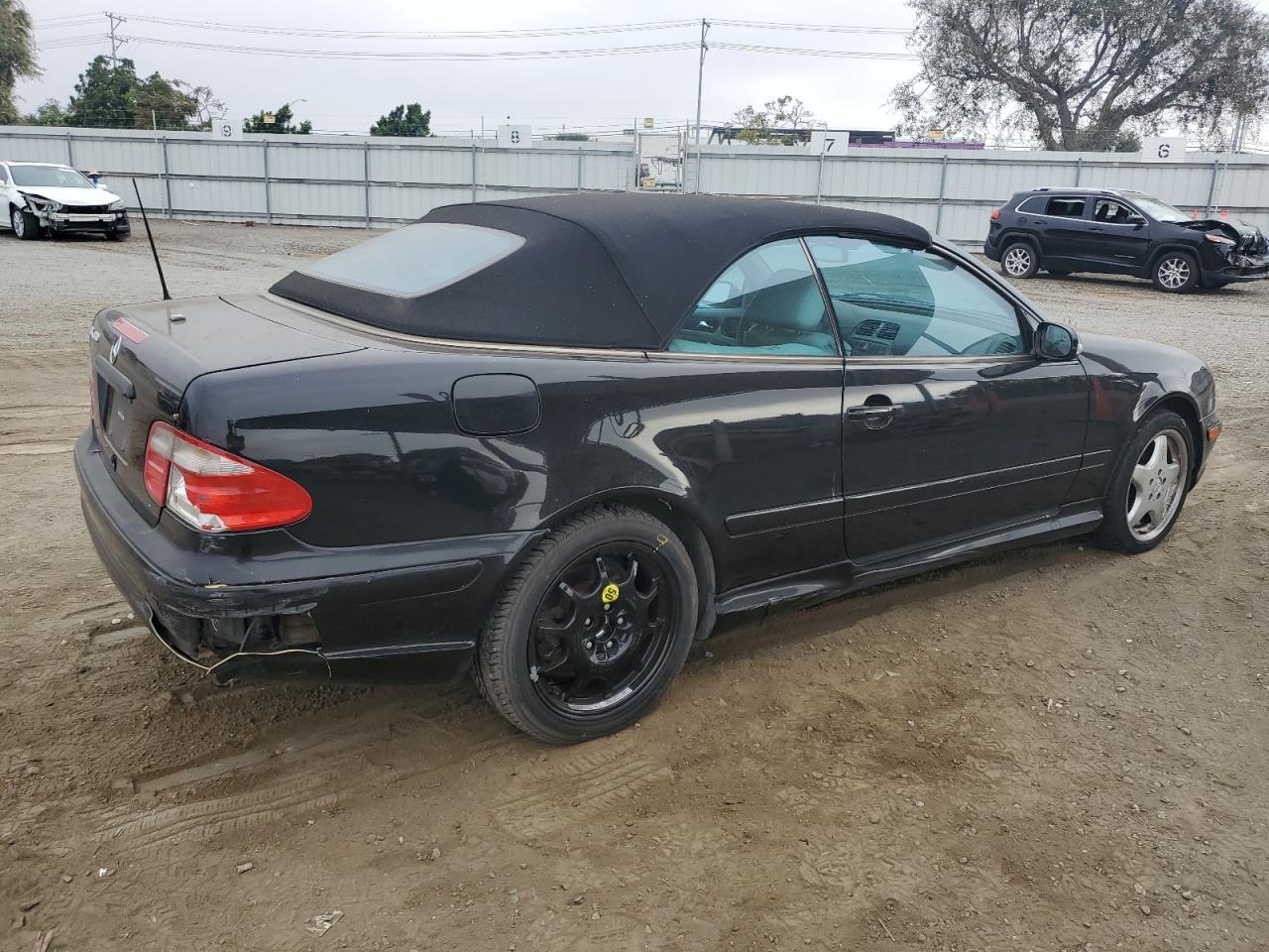 2001 Mercedes-Benz Clk 430 VIN: WDBLK70G41T086859 Lot: 63546444