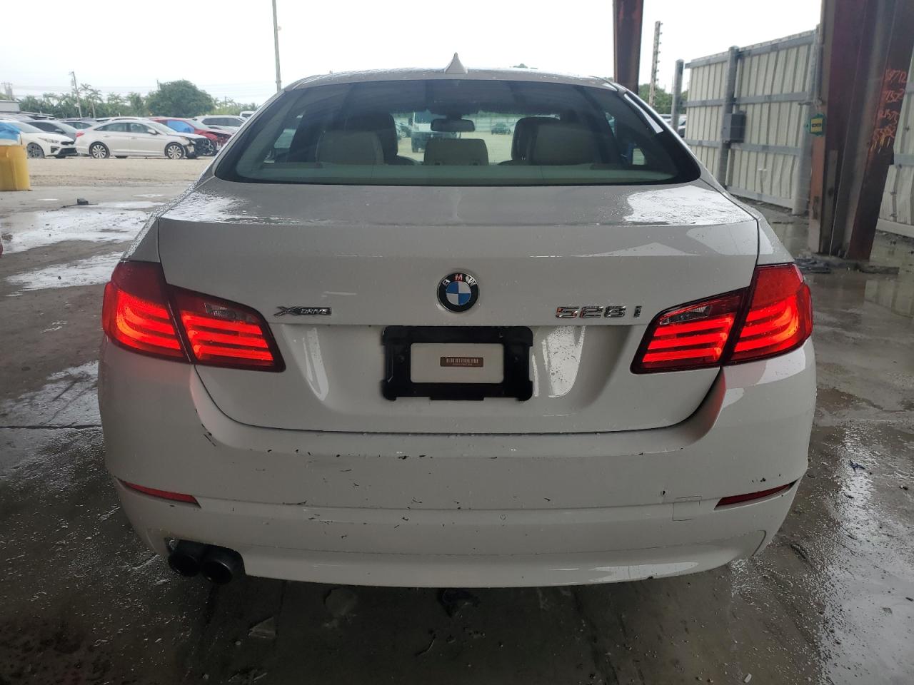 2013 BMW 528 Xi VIN: WBAXH5C55DD110145 Lot: 61511464