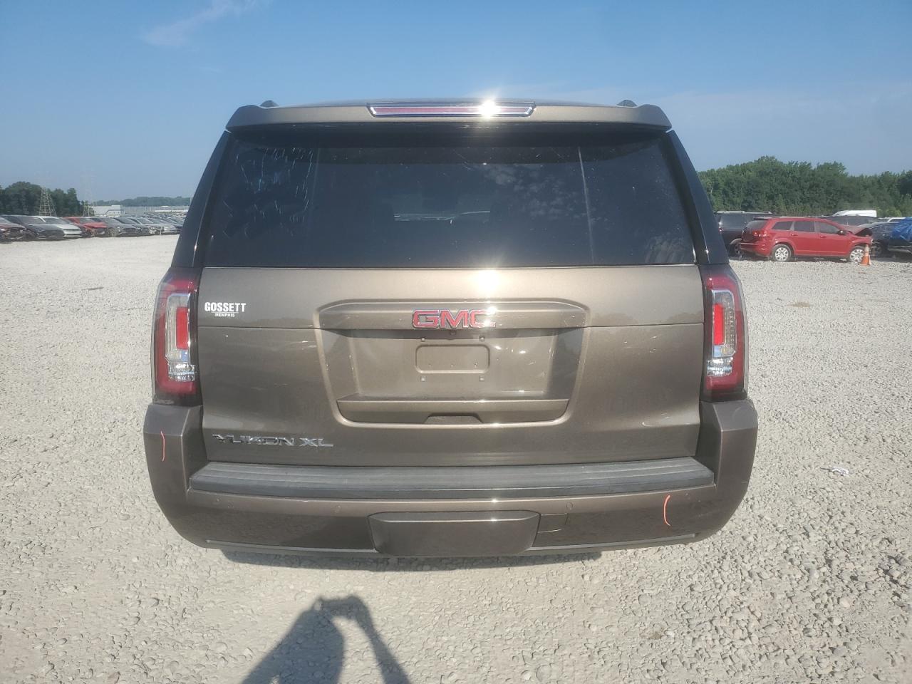 1GKS1GKC4GR431490 2016 GMC Yukon Xl C1500 Slt