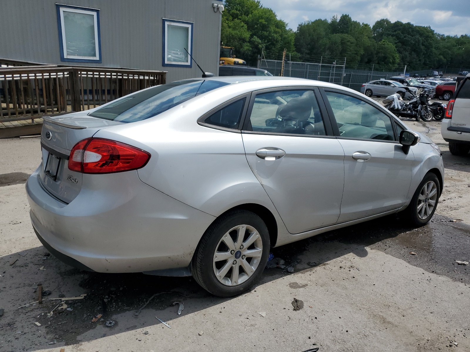 3FADP4BJ4DM222933 2013 Ford Fiesta Se