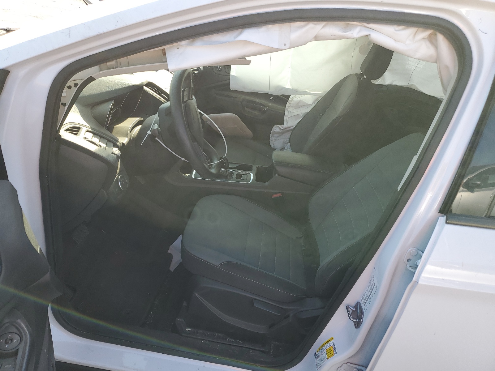 1FMCU0F71KUB63964 2019 Ford Escape S