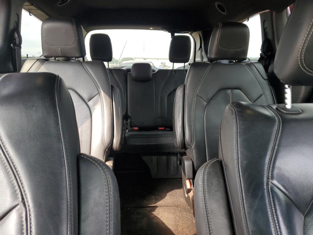 2018 Chrysler Pacifica Touring L VIN: 2C4RC1BG2JR165005 Lot: 64313484