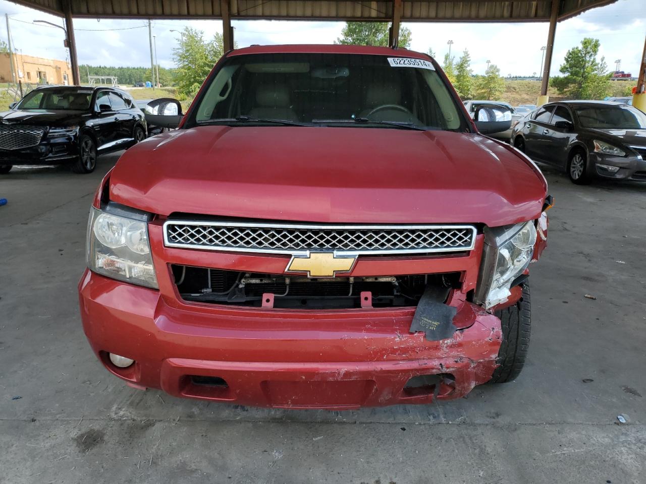 2013 Chevrolet Suburban - Image 5