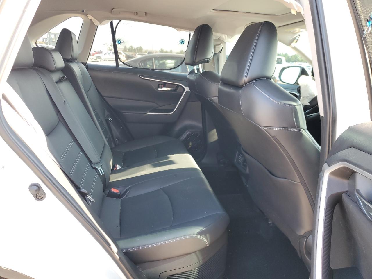 2021 Toyota Rav4 Xle Premium VIN: 4T3B6RFV6MU019958 Lot: 63625714