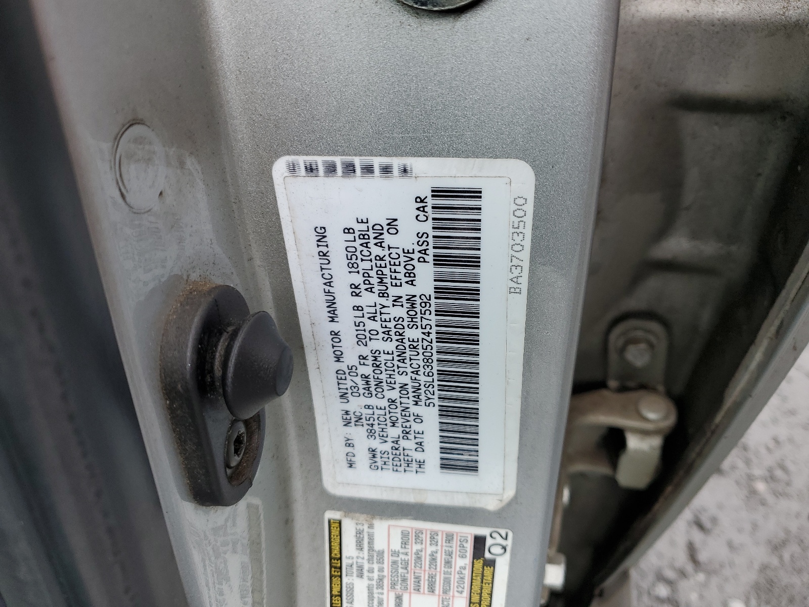 5Y2SL63805Z457592 2005 Pontiac Vibe