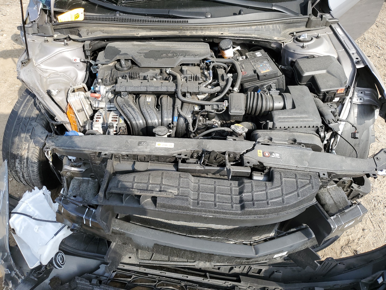 KMHLM4AG3NU355549 2022 Hyundai Elantra Sel