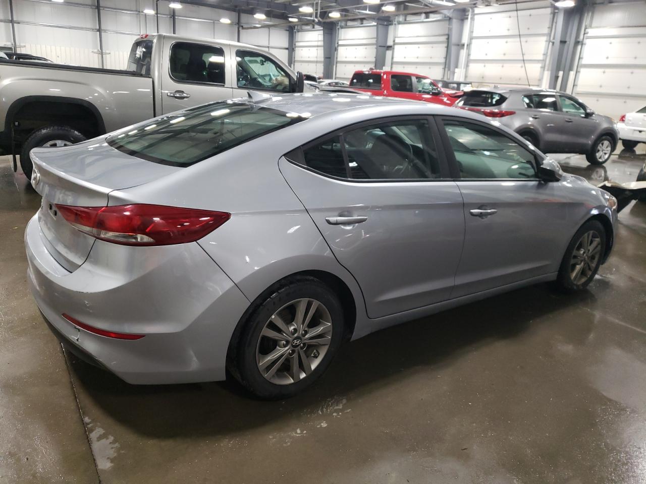2017 Hyundai Elantra - Image 3