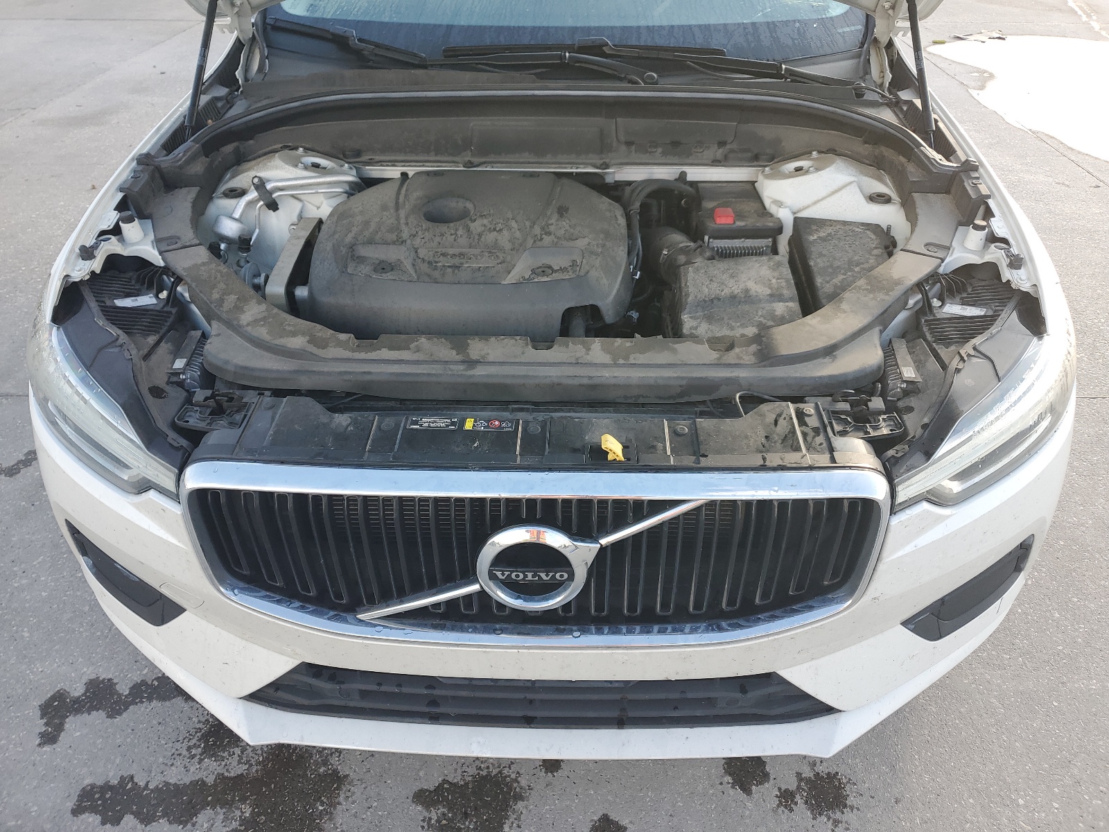 YV4102RK3J1014438 2018 Volvo Xc60 T5 Momentum