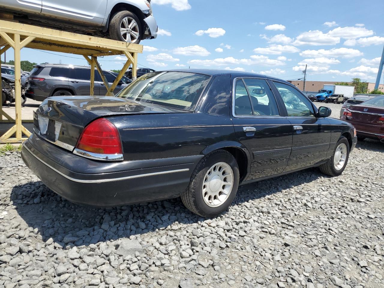 1998 Ford Crown Victoria Lx VIN: 2FAFP74W6WX193140 Lot: 61288904