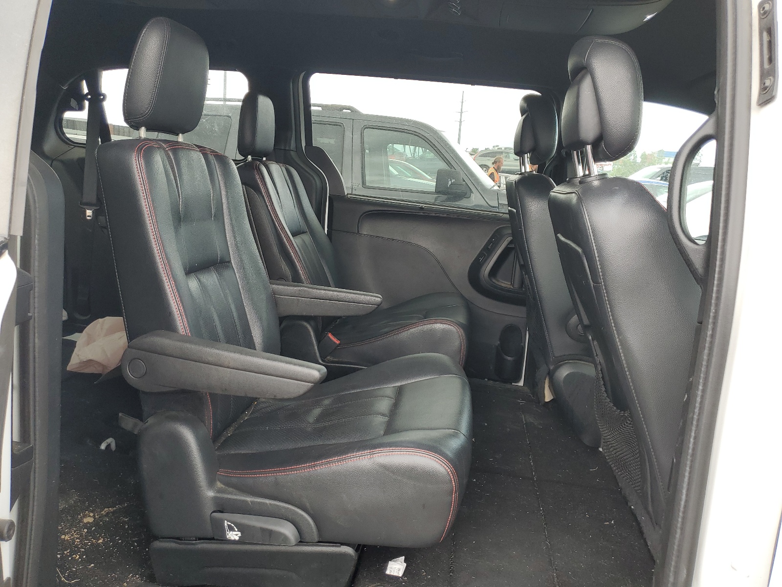 2C4RDGEG7HR766285 2017 Dodge Grand Caravan Gt