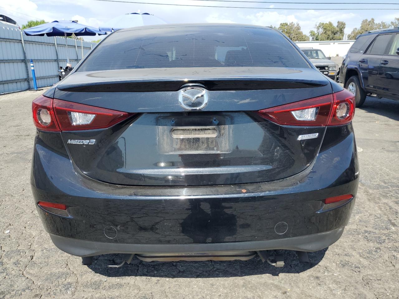 2018 Mazda 3 Touring VIN: 3MZBN1V31JM201422 Lot: 64305634