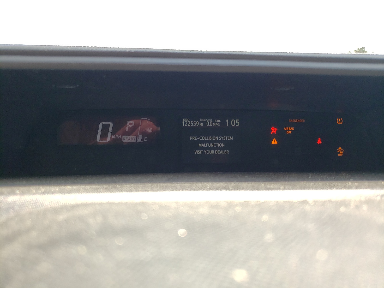 JTDKDTB39H1597905 2017 Toyota Prius C