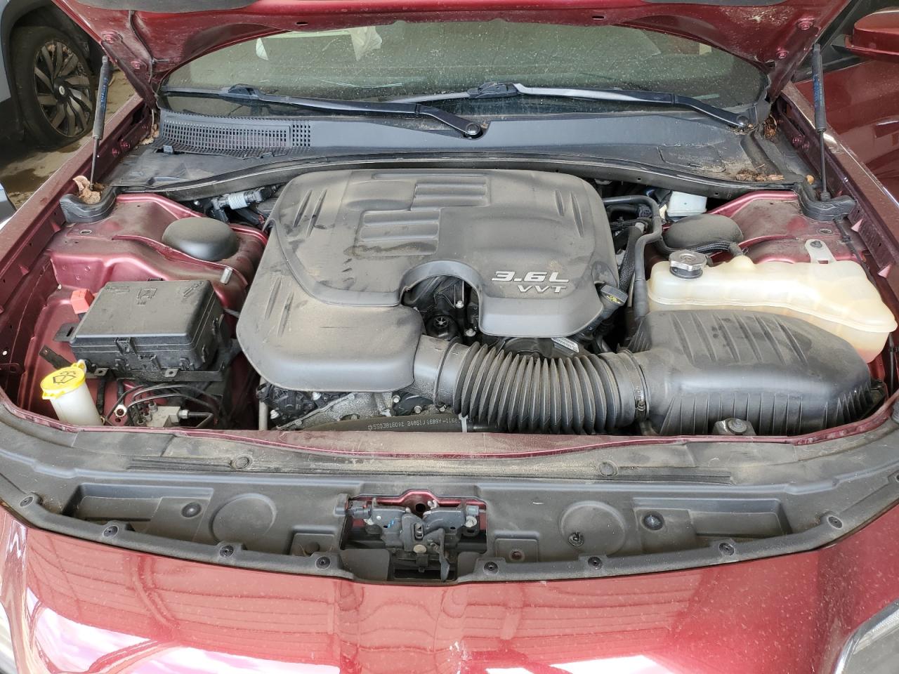 2019 Chrysler 300 S VIN: 2C3CCABG8KH682715 Lot: 61244024