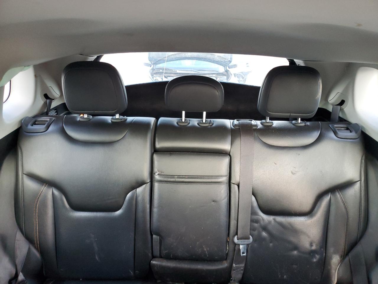 2018 Jeep Compass - Image 10
