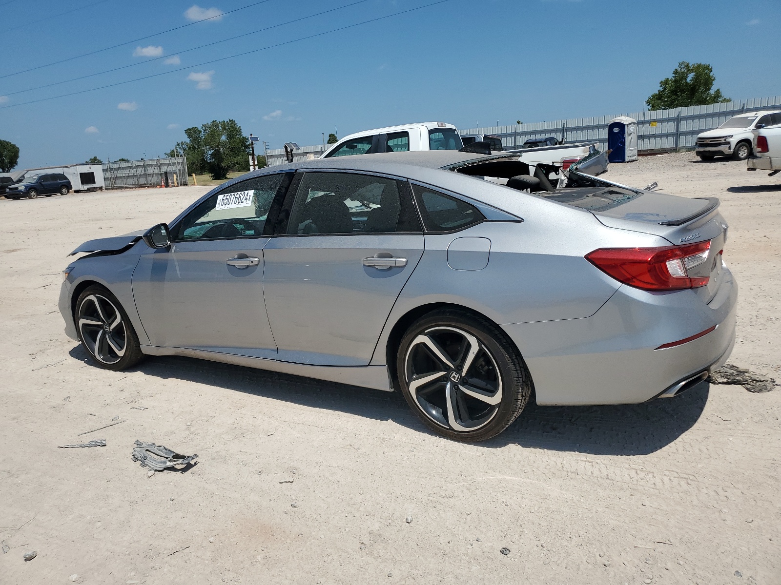 2022 Honda Accord Sport vin: 1HGCV1F33NA060413