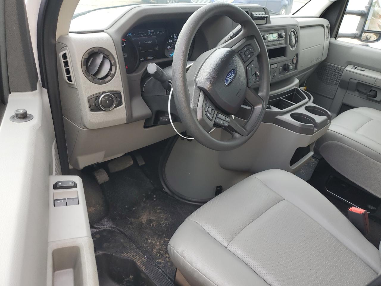 2024 Ford Econoline E350 Super Duty Cutaway Van VIN: 1FDWE3FN0RDD07637 Lot: 60971024