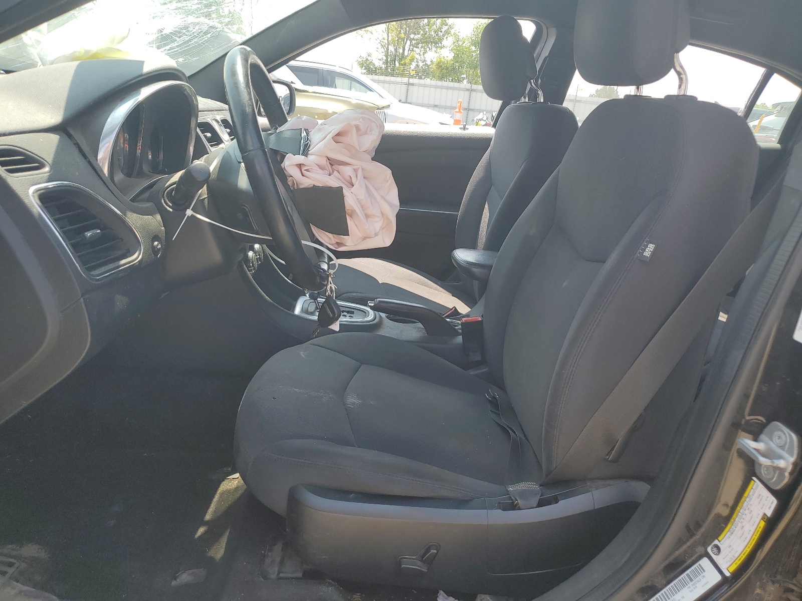 1C3CCBBB5DN573651 2013 Chrysler 200 Touring