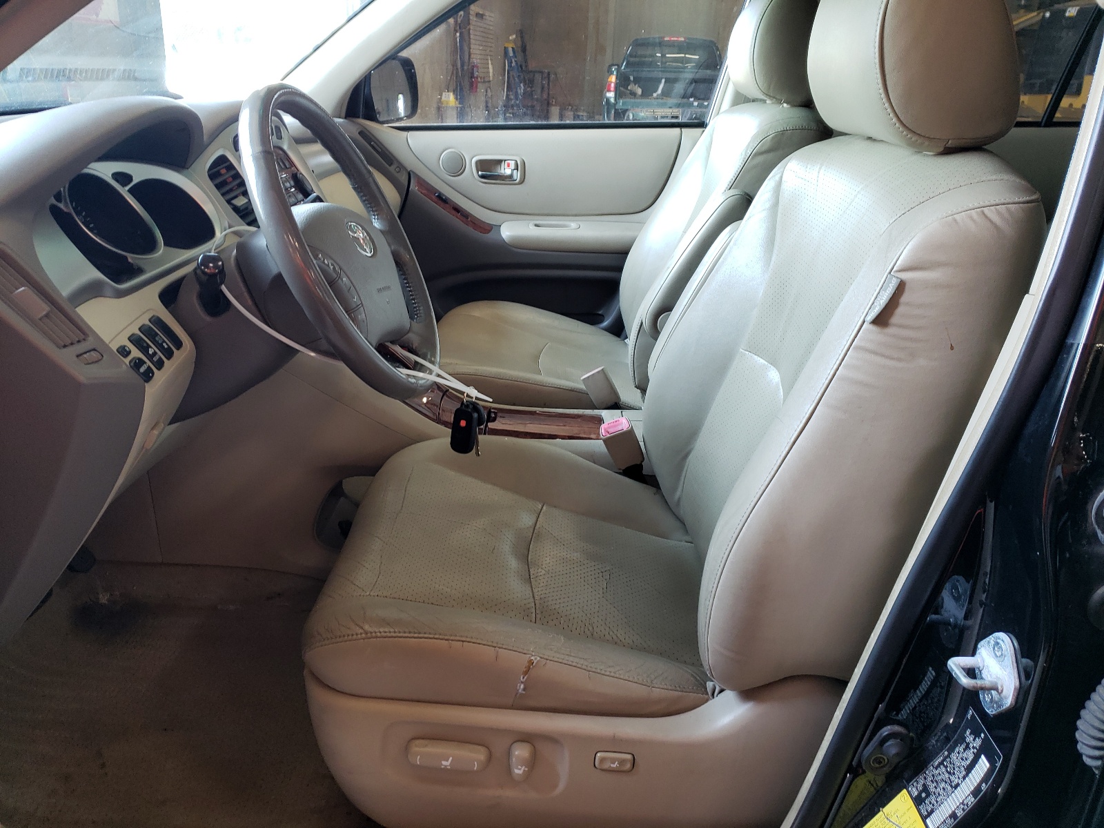 JTEEP21A250133916 2005 Toyota Highlander Limited