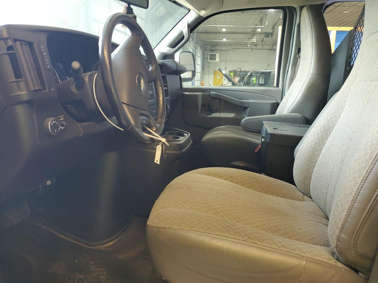 2021 Chevrolet Express G3500 VIN: 1GCZGHFP2M1215823 Lot: 63014944