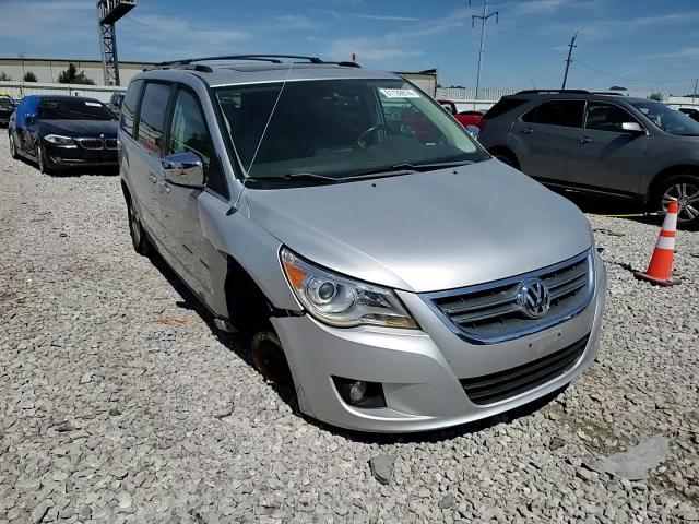 2009 Volkswagen Routan Sel Premium VIN: 2V8HW64X99R564023 Lot: 61139874