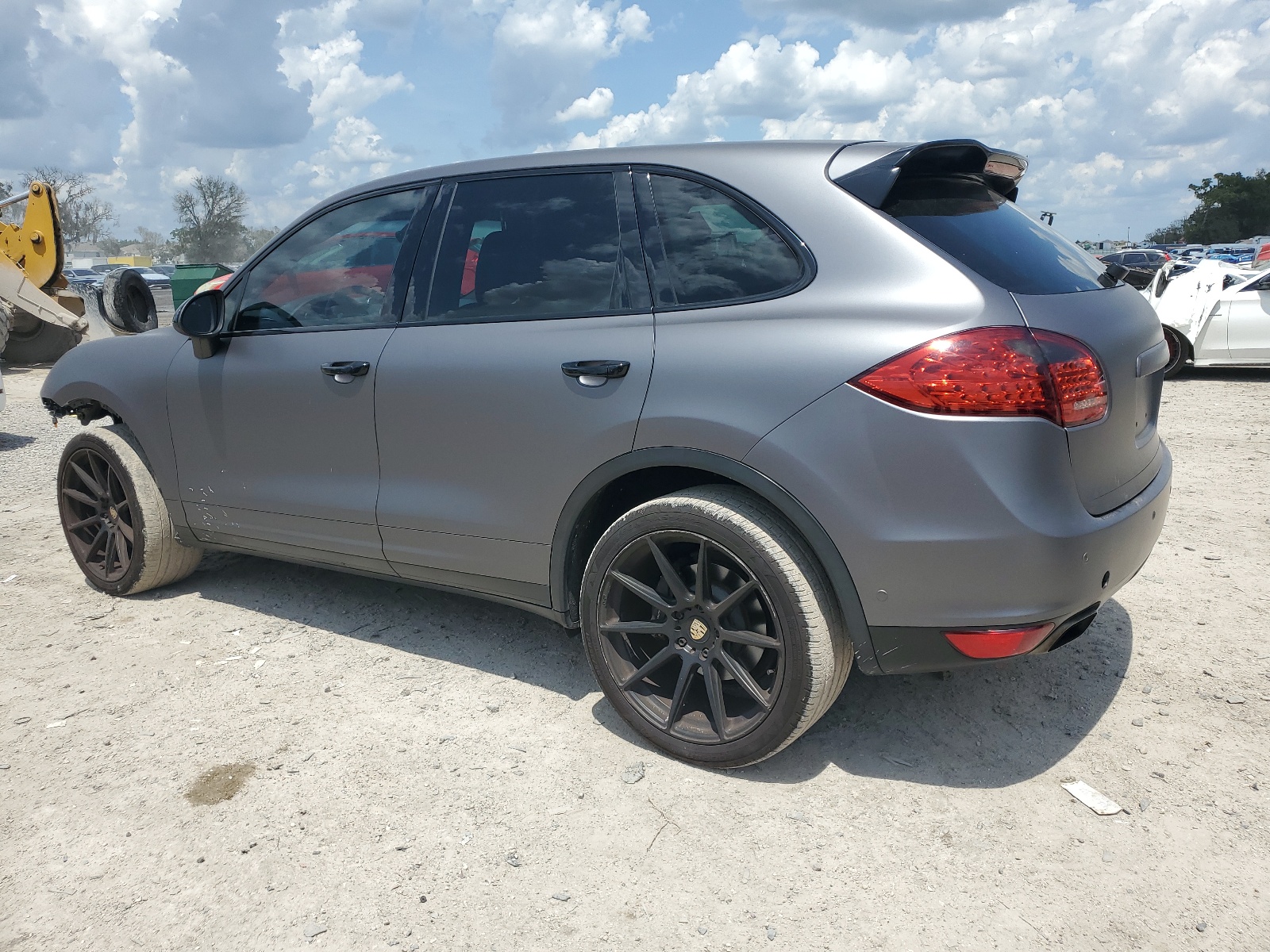 WP1AA2A26CLA08618 2012 Porsche Cayenne