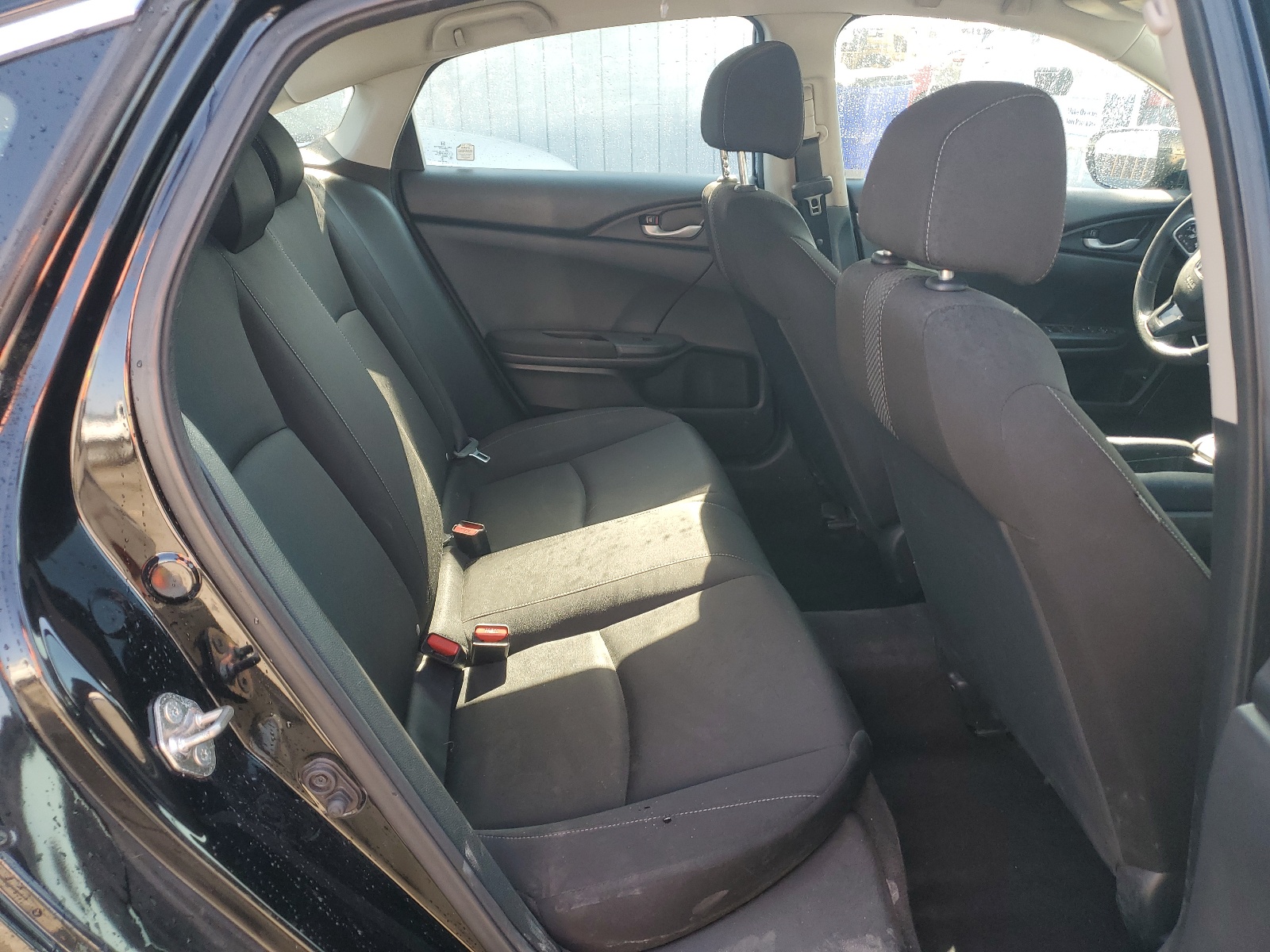 2HGFC2F63KH546428 2019 Honda Civic Lx