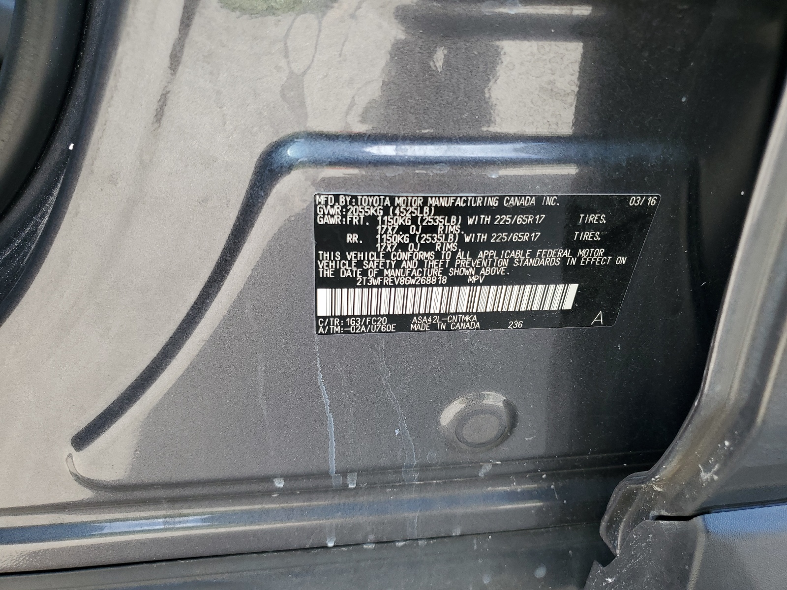 2T3WFREV8GW268818 2016 Toyota Rav4 Xle