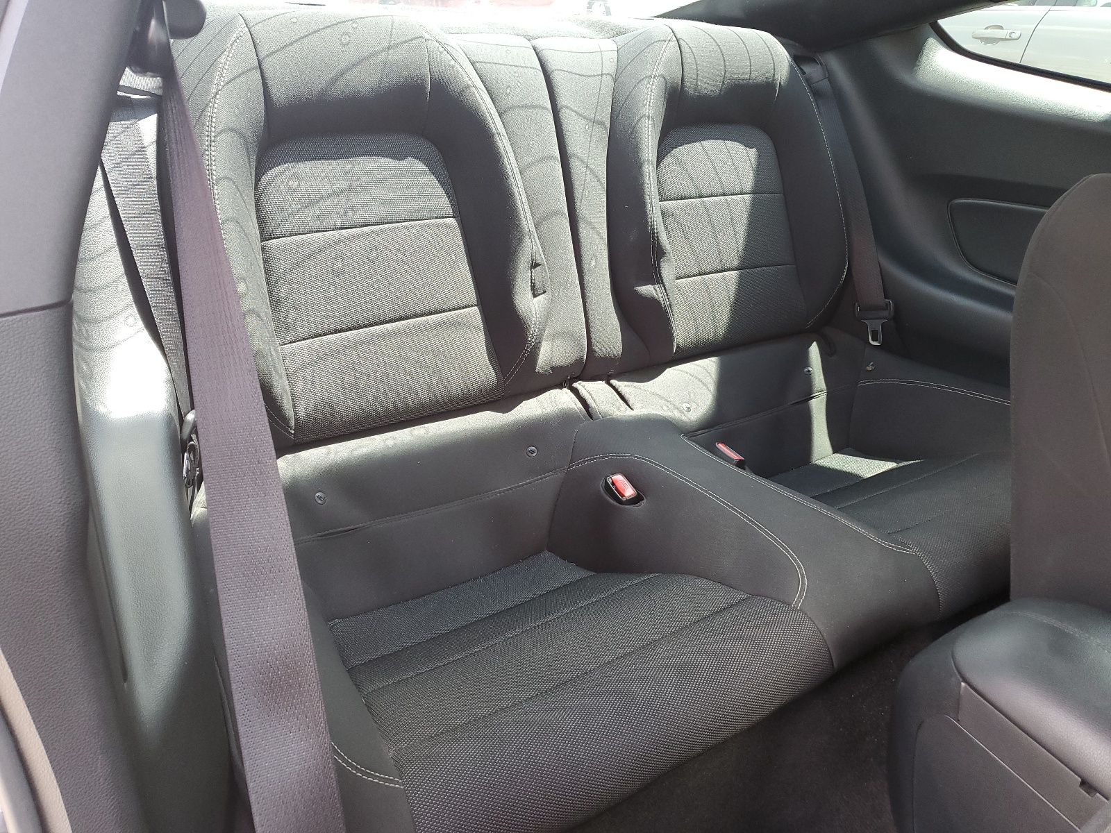 1FA6P8AM6G5246074 2016 Ford Mustang