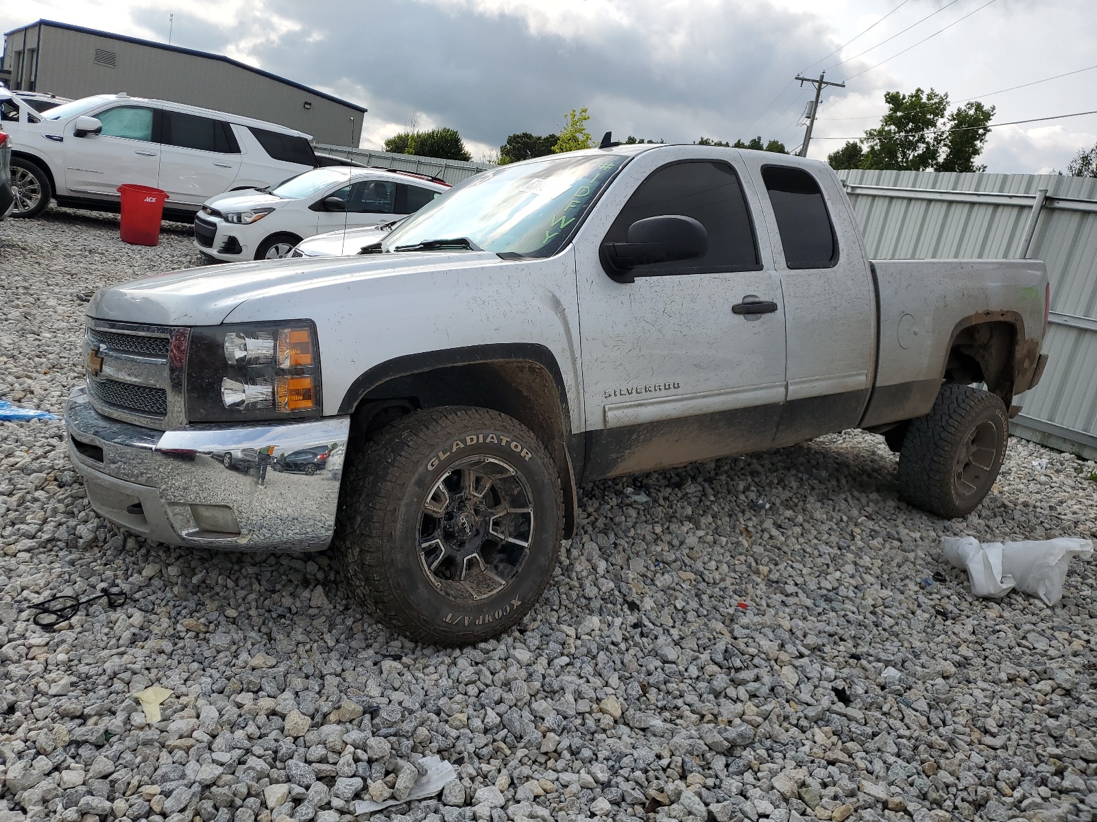 2013 Chevrolet Silverado K1500 Lt vin: 1GCRKSE71DZ398839