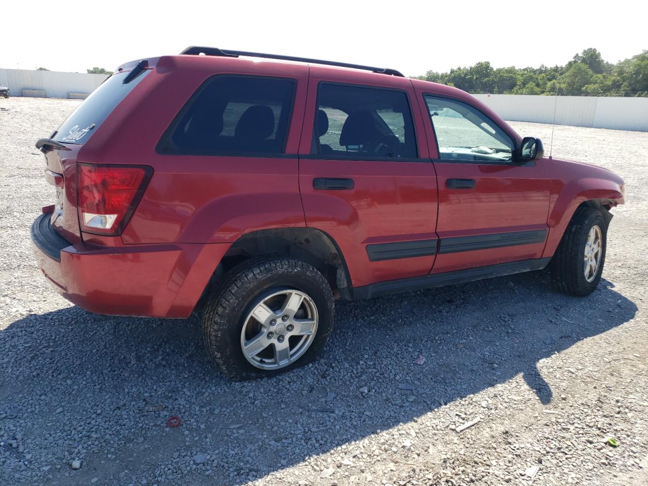 2006 Jeep Grand Cherokee - Image 3