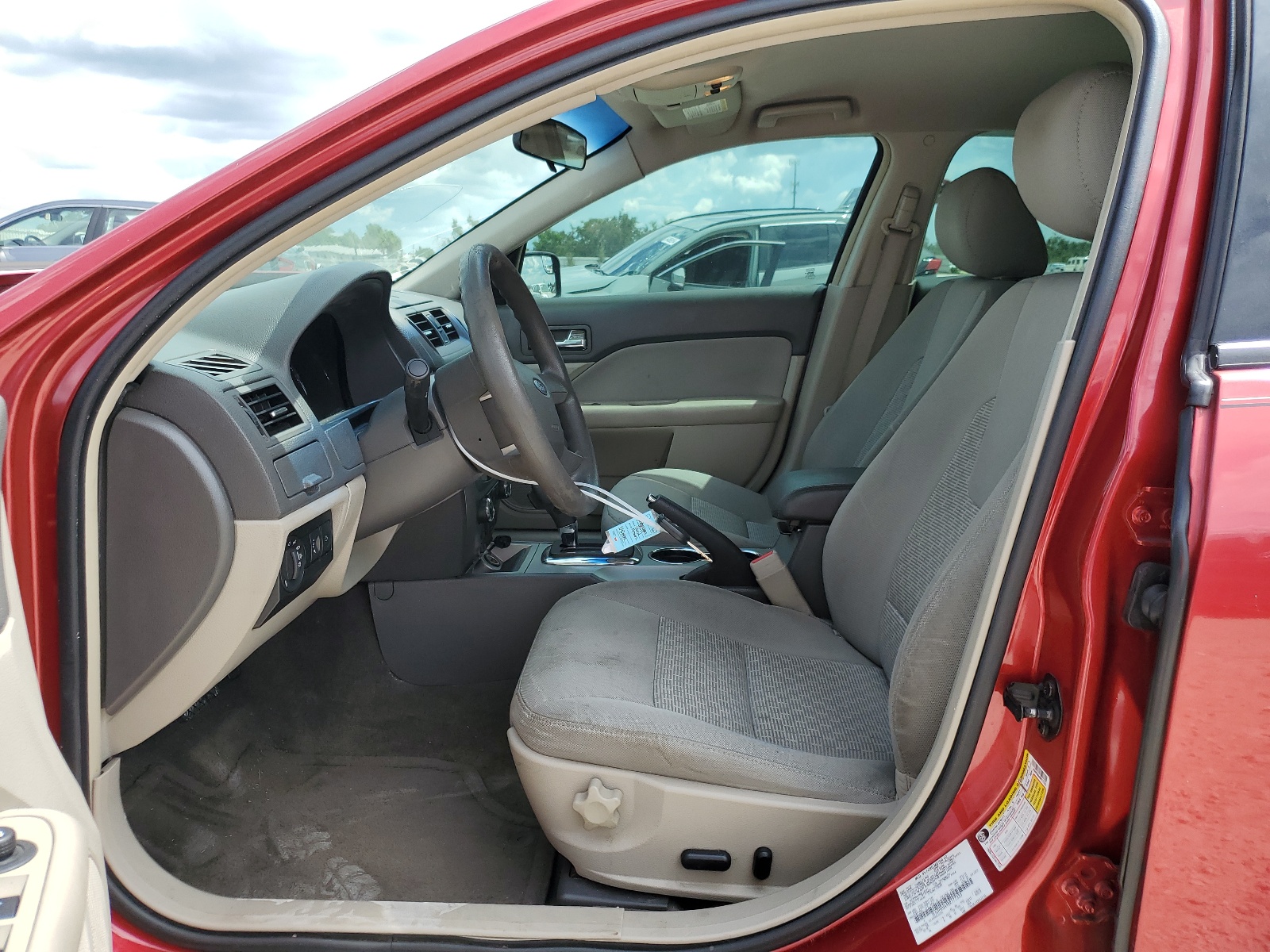 3FAHP0HA4BR177333 2011 Ford Fusion Se