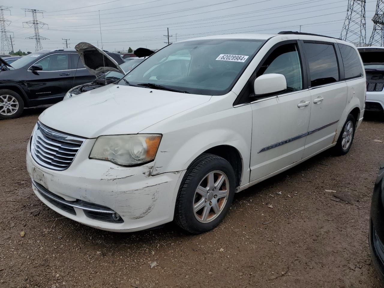 2011 Chrysler Town & Country Touring en Venta en Elgin, IL - All Over