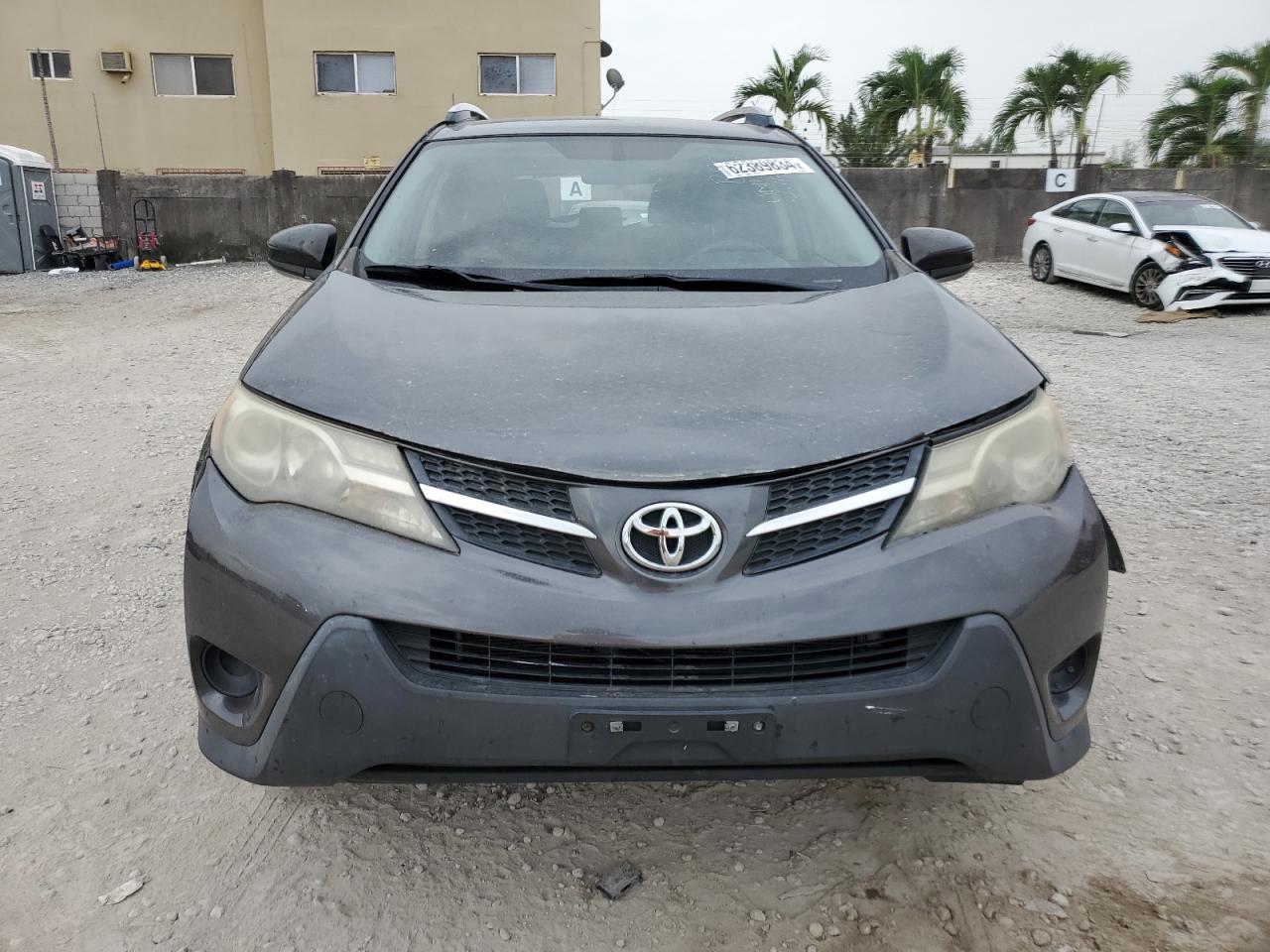 2014 Toyota RAV 4 - Image 5