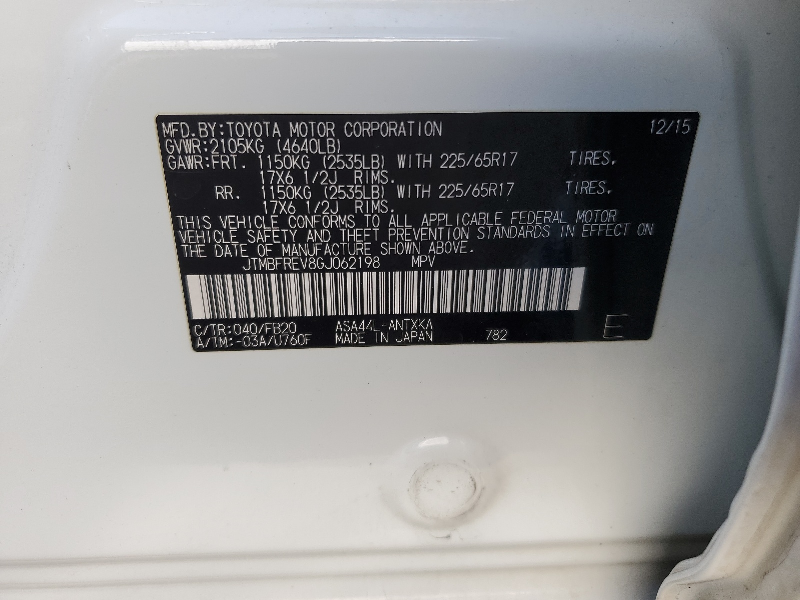 JTMBFREV8GJ062198 2016 Toyota Rav4 Le