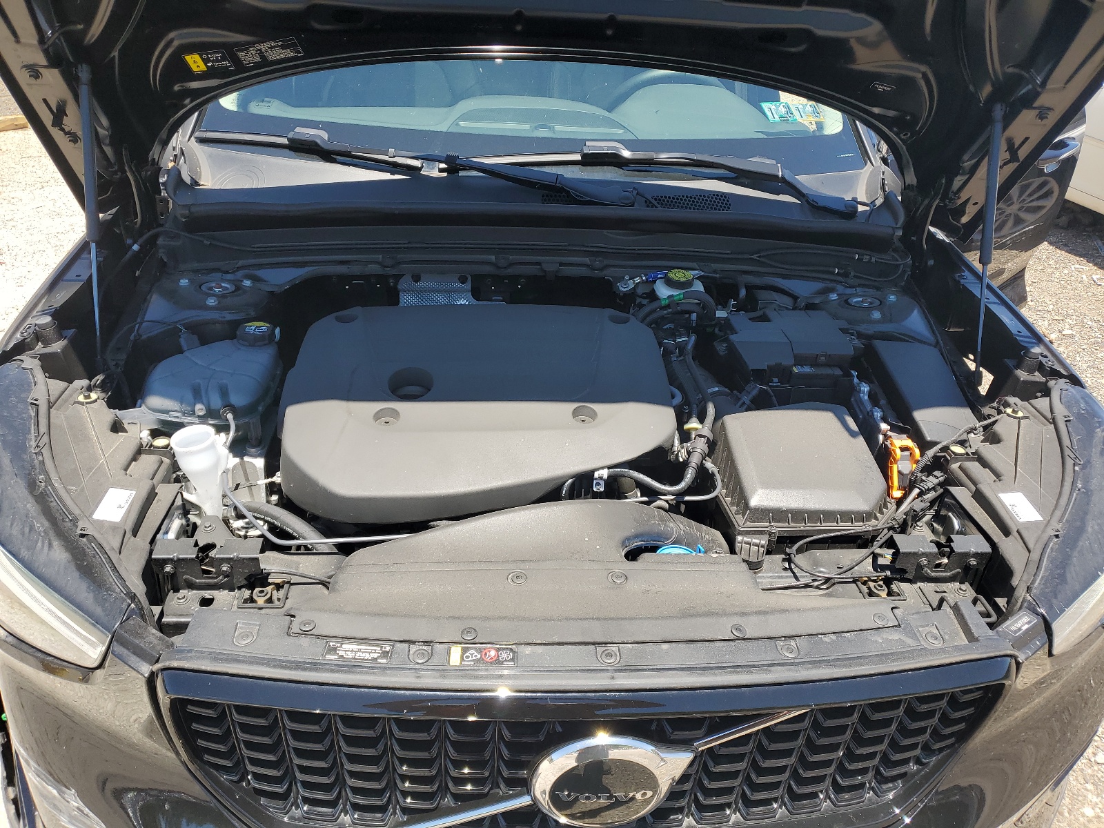 YV4L12UW3P2102635 2023 Volvo Xc40 Plus