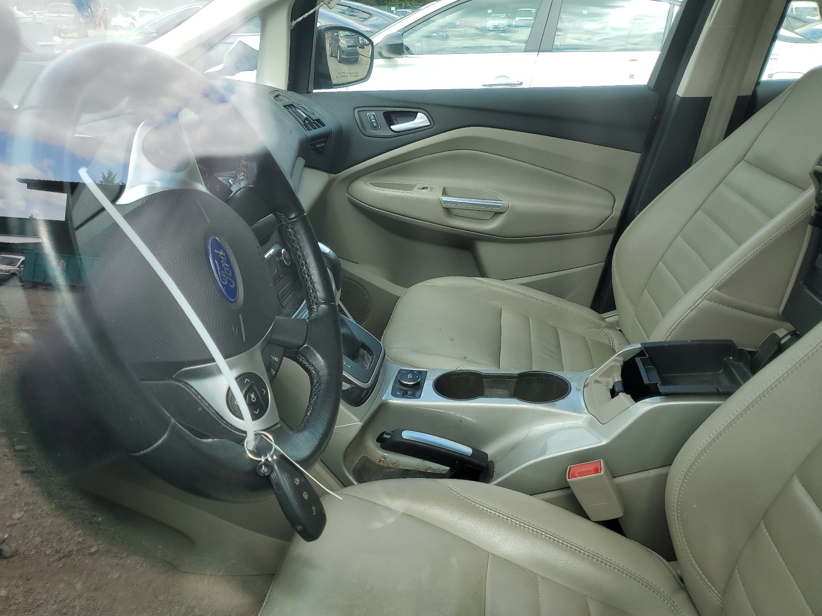 1FADP5BU8FL106557 2015 Ford C-Max Sel