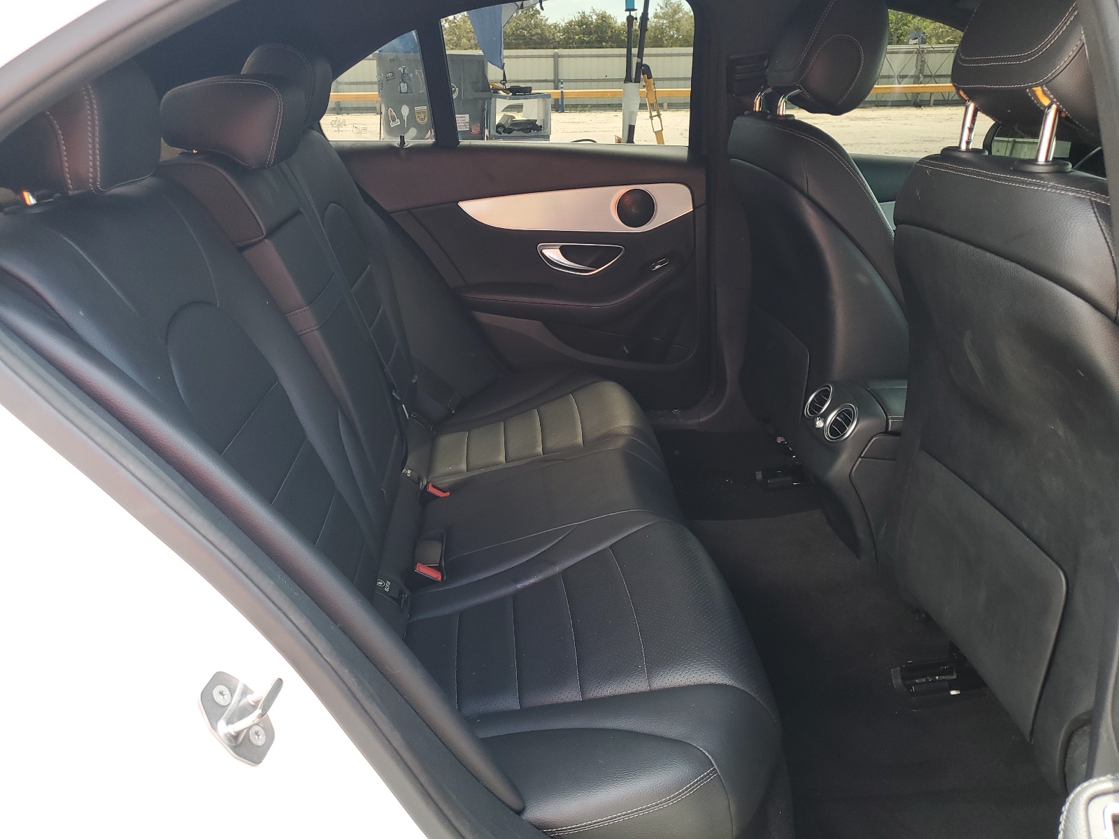 55SWF8DB1KU303617 2019 Mercedes-Benz C 300