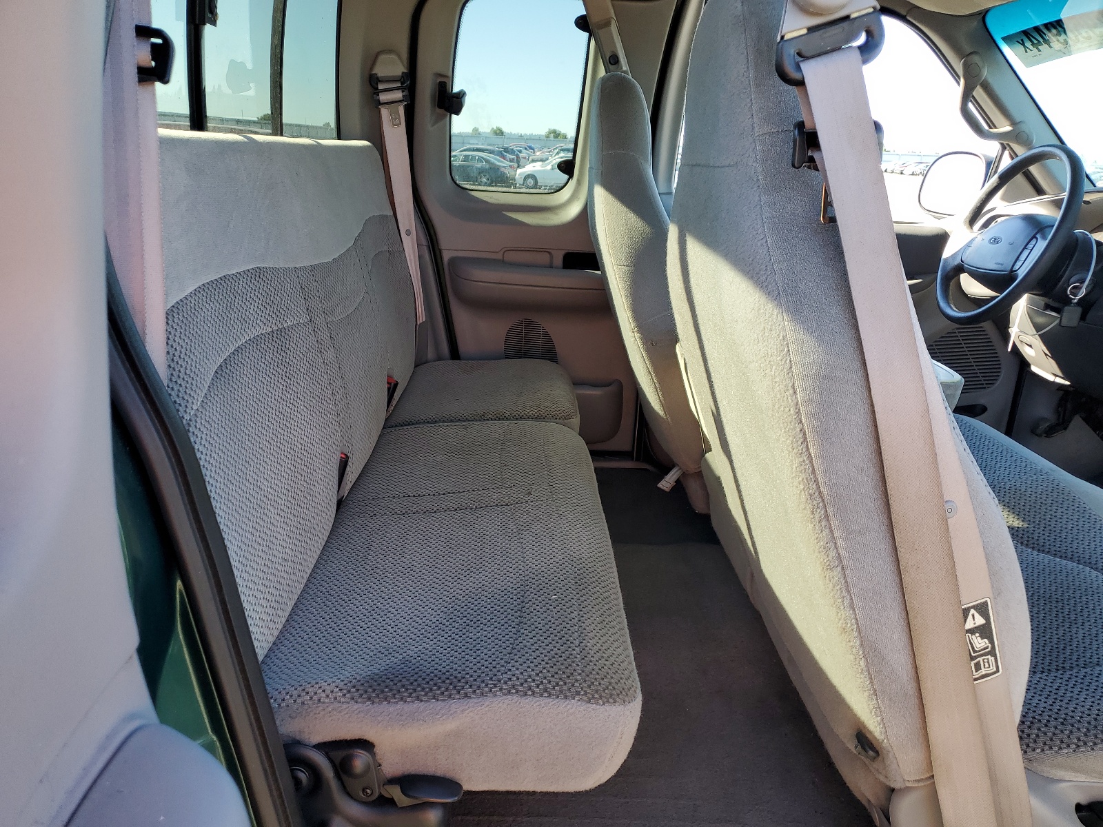 1FTRX18L1YNB10948 2000 Ford F150