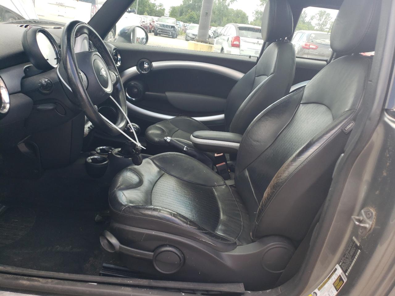 2010 Mini Cooper Clubman VIN: WMWML3C55ATX37032 Lot: 63806594