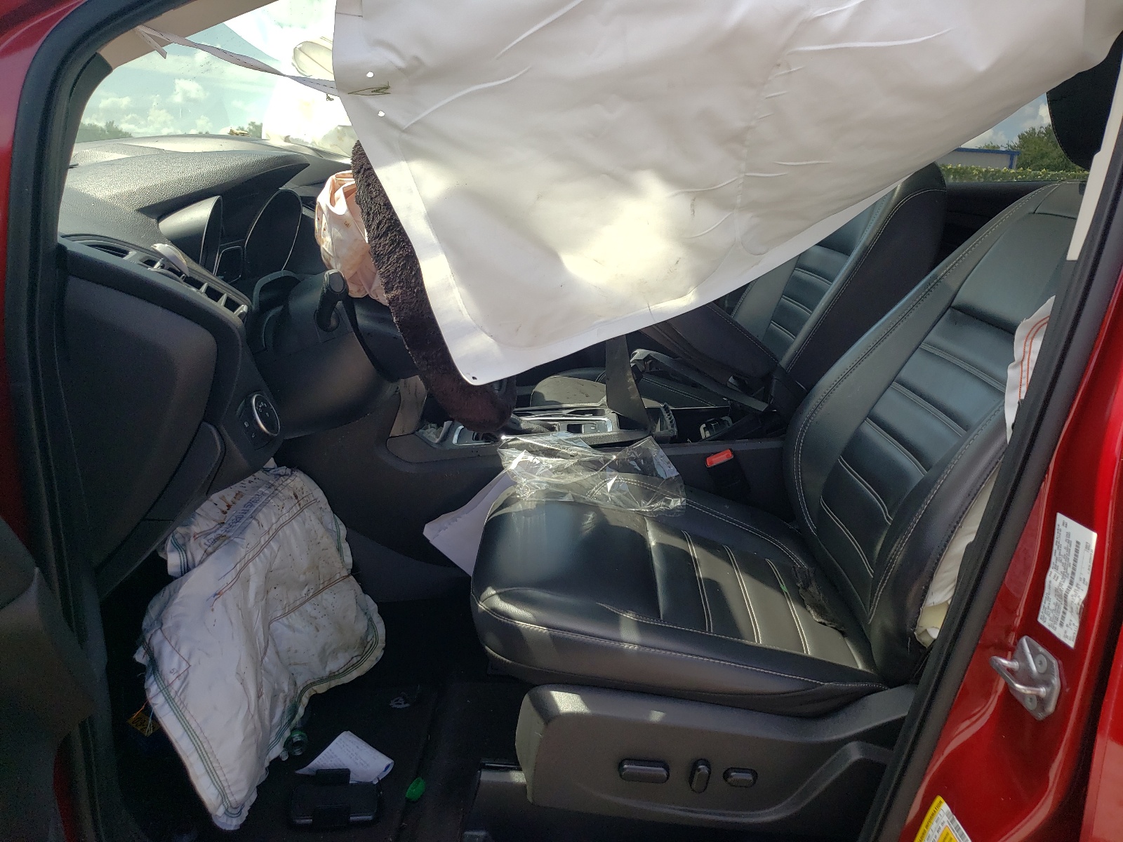 1FMCU0HD7KUA90201 2019 Ford Escape Sel