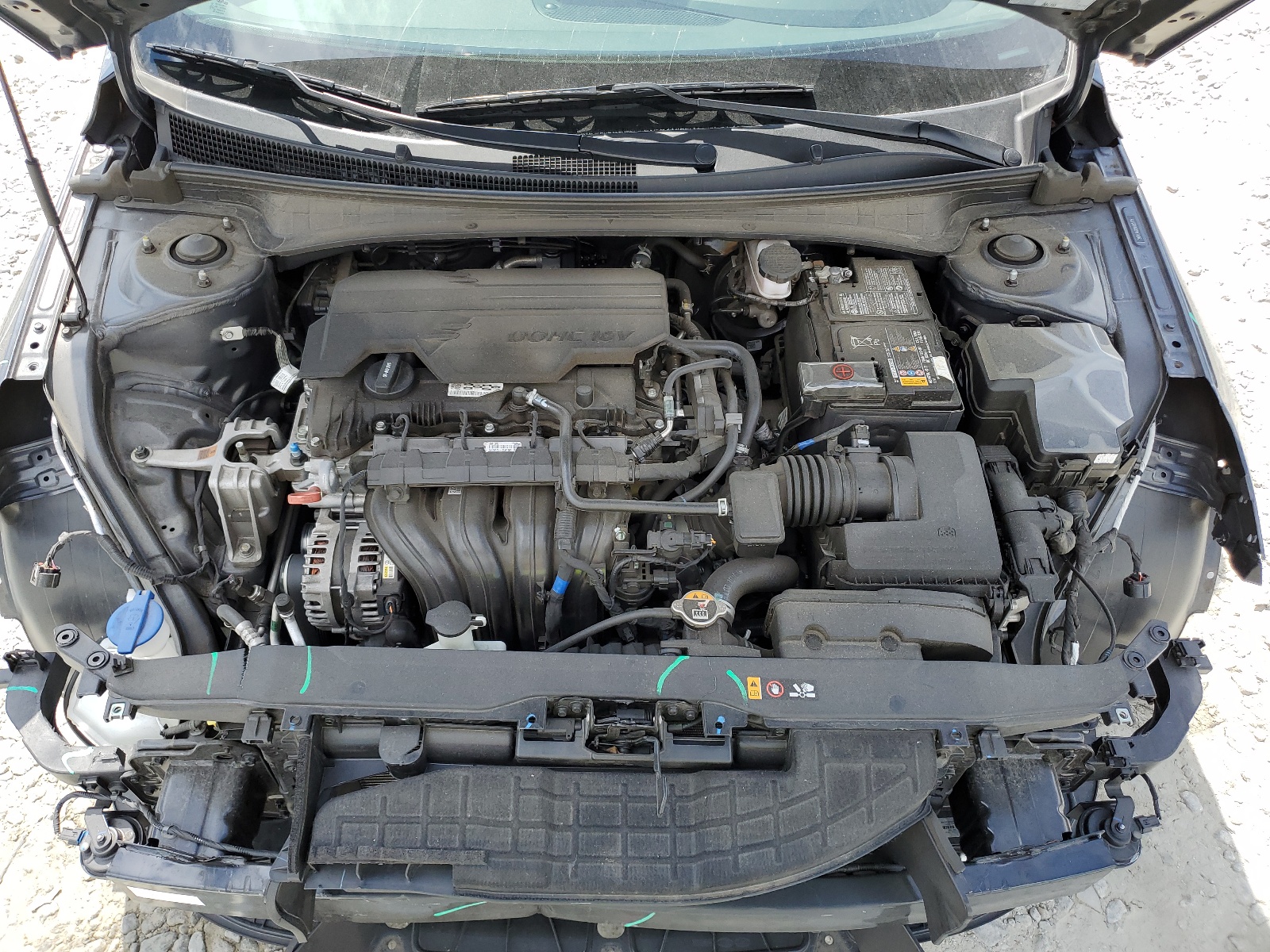 5NPLL4AG0NH055775 2022 Hyundai Elantra Se